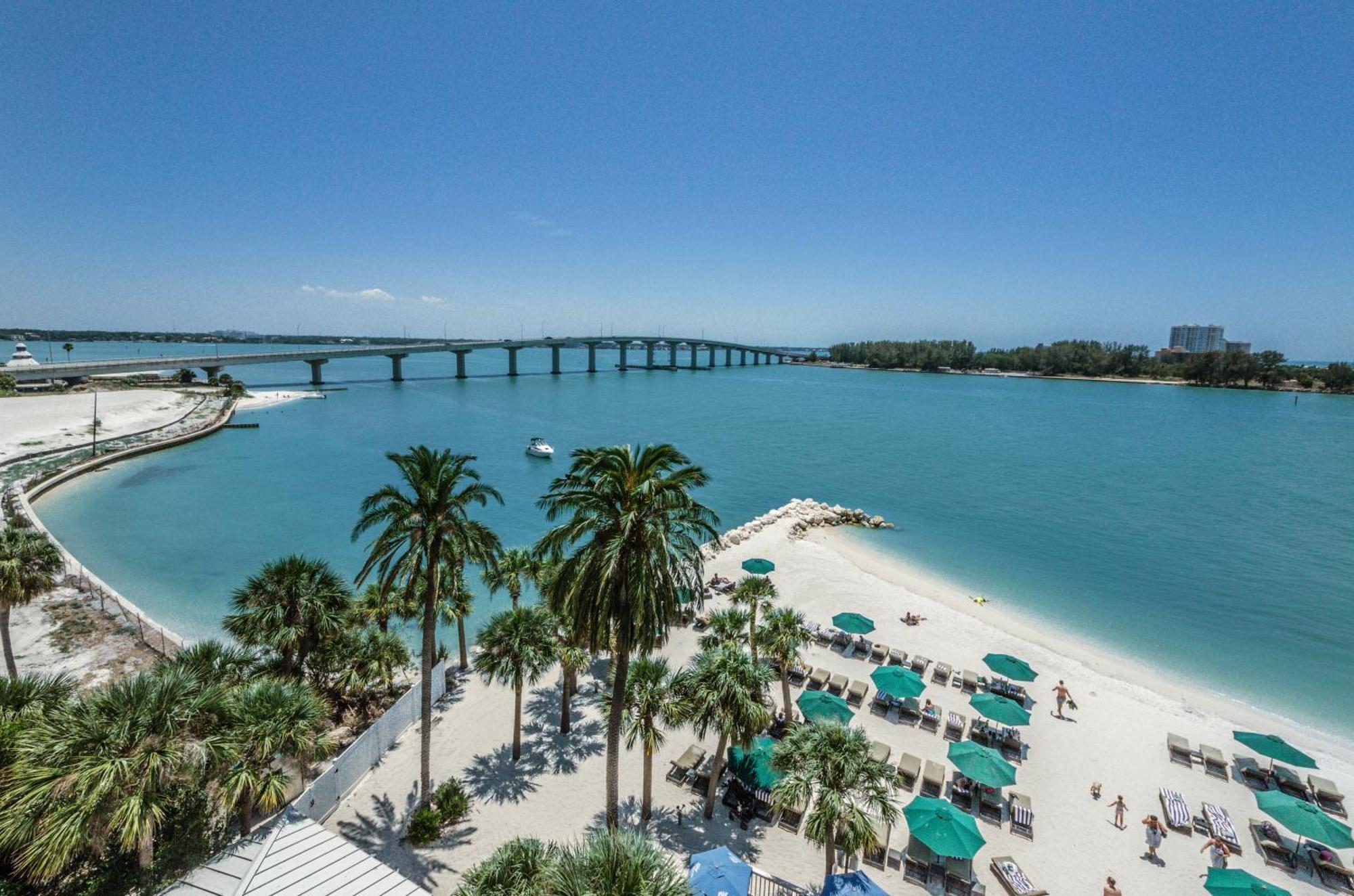 Dreamview Beachfront Hotel & Resort Clearwater Beach Exterior foto