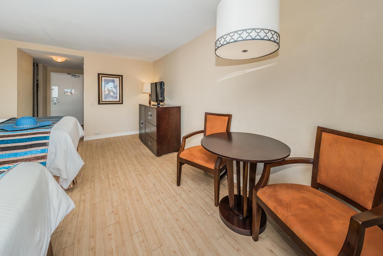 Dreamview Beachfront Hotel & Resort Clearwater Beach Exterior foto